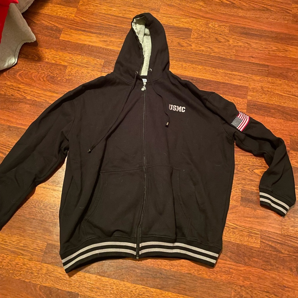 USMC jacket size men’s 2XL